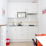 Bed&bcn Baro Apartmán *